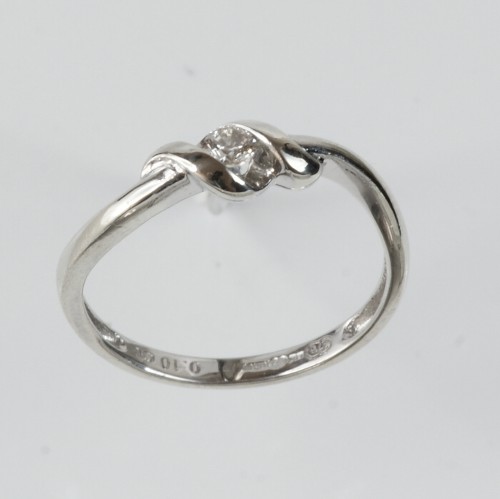 9ct White Gold Diamond Solitaire Twist Ring